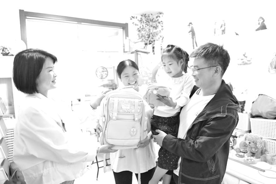 第1页-15.JPG